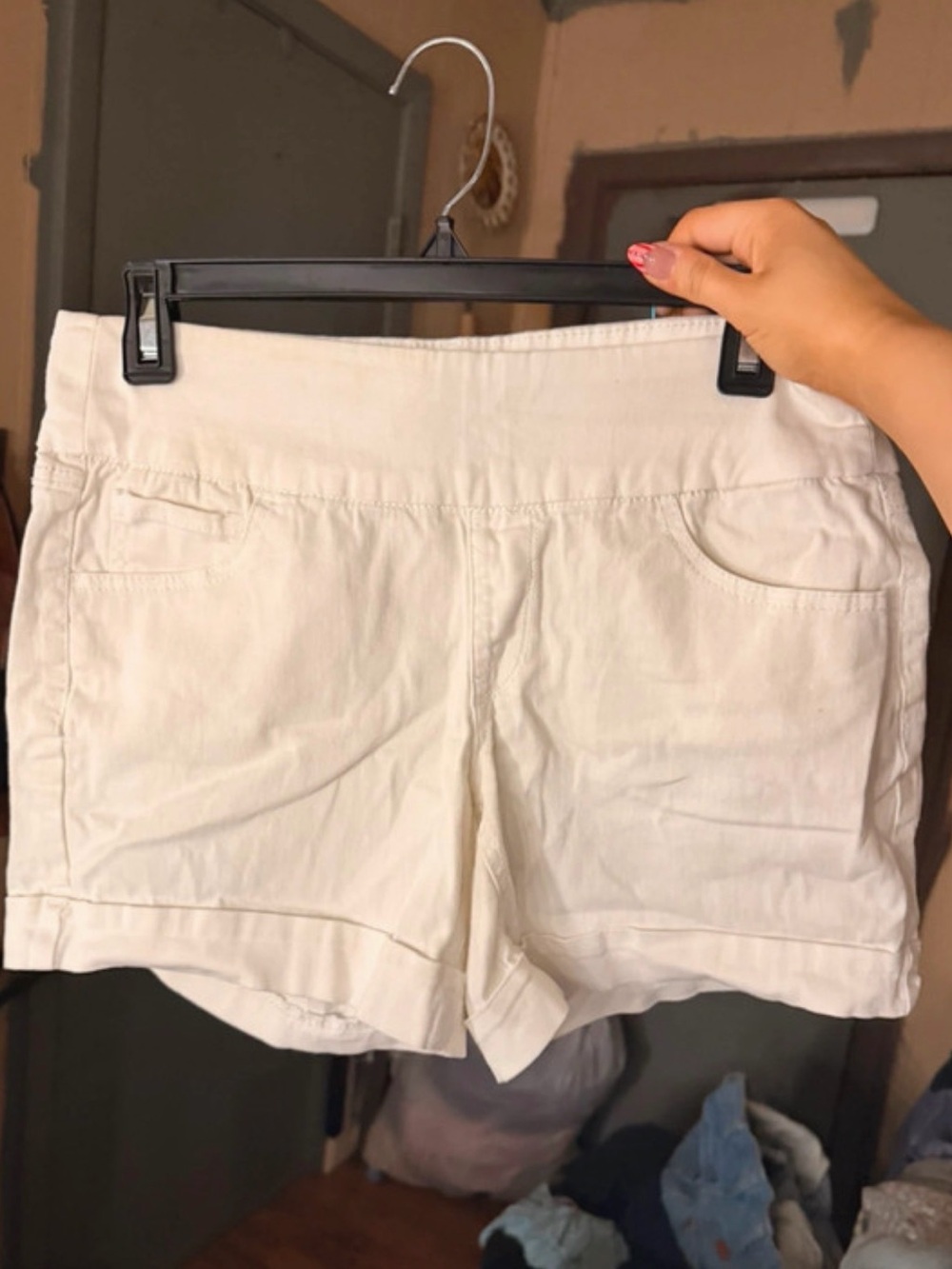 Hannah Cream Casual Denim-Style Shorts